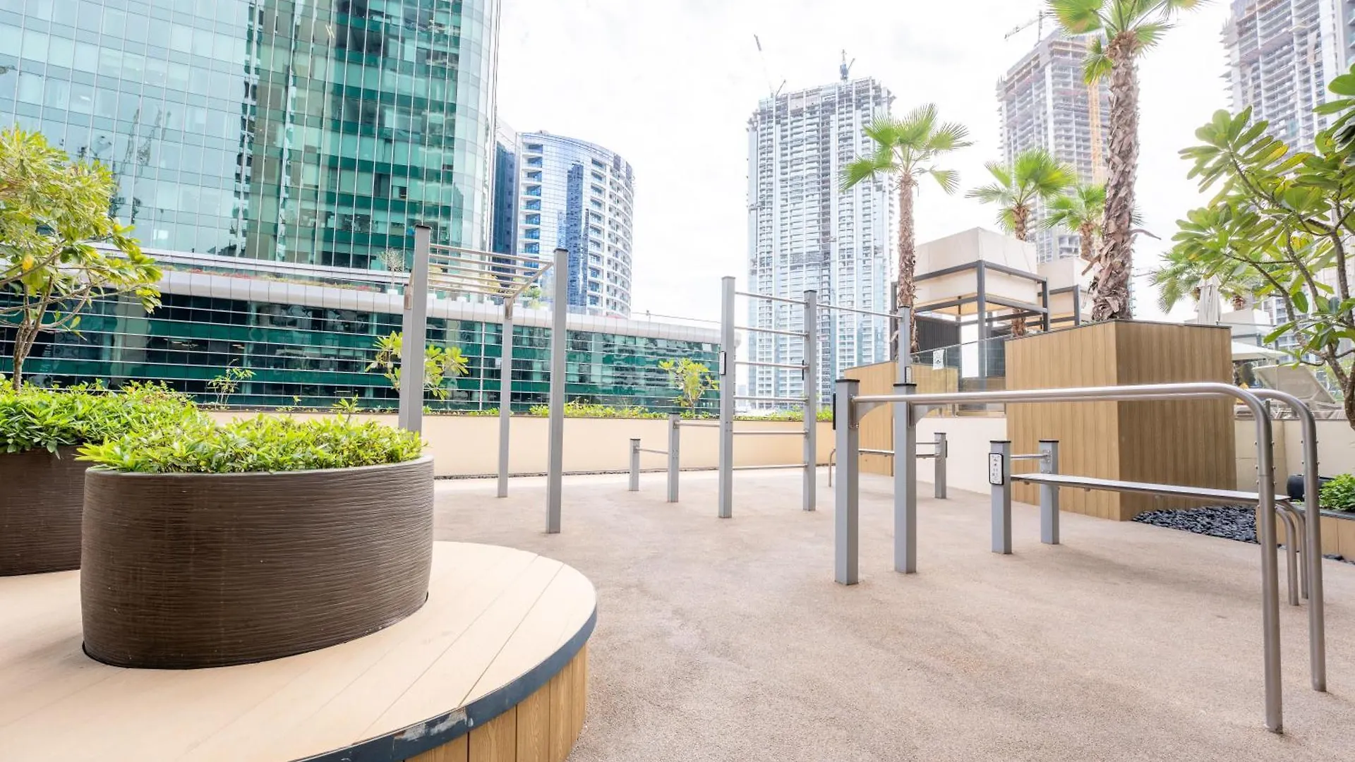 Capsule Flora Business Bay View Burj Khalifa-Pool Table-Game Arcade-Projector-Playstation 5 Lägenhet Dubai